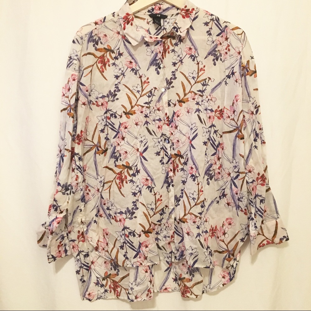 H&M Floral Button Up 🌷🌸🥀🌺